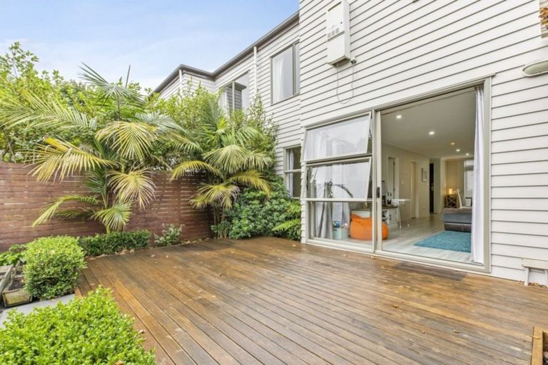 Photo of property in 26 Reins Road, Takanini, 2112