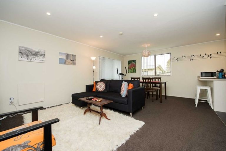 Photo of property in 100c Tawa Street, Melville, Hamilton, 3206