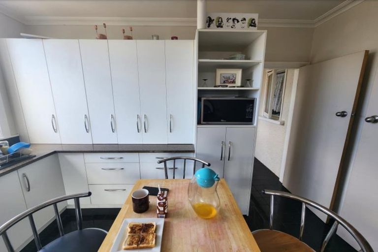 Photo of property in 581 Queen Street East, Levin, 5510