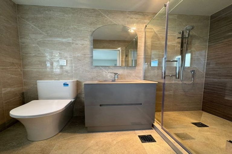 Photo of property in 73d Arimu Road, Papakura, 2110