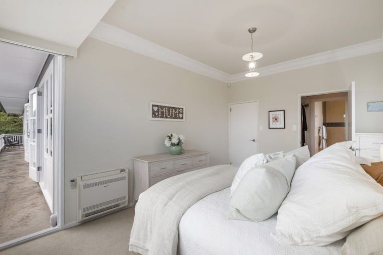 Photo of property in 4a Morrison Avenue, Narrow Neck, Auckland, 0624