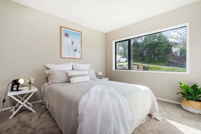 Photo of property in 25a Arrow Road, Forrest Hill, Auckland, 0620