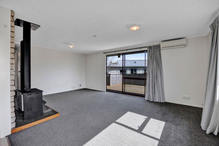 Photo of property in 10 Aratapu Street, Waitara, 4320