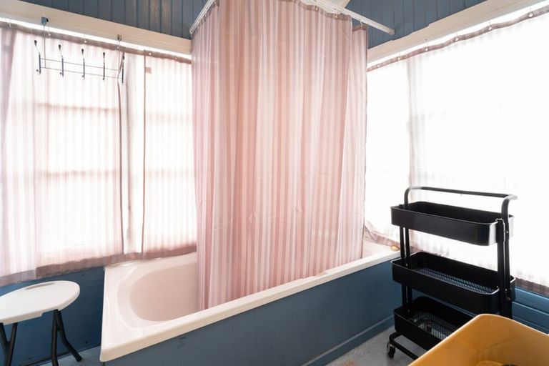 Photo of property in 3 Thornley Street, Titahi Bay, Porirua, 5022