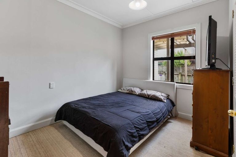 Photo of property in 1 Devon Road, Springvale, Whanganui, 4501
