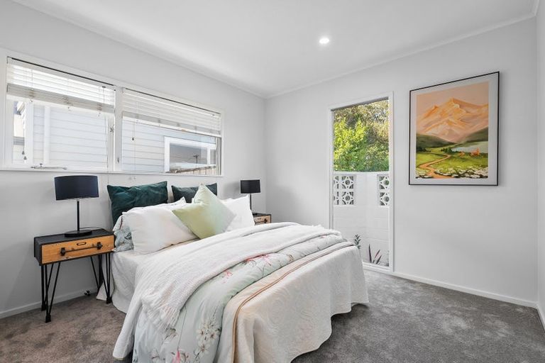 Photo of property in 292 Beach Road, Campbells Bay, Auckland, 0630