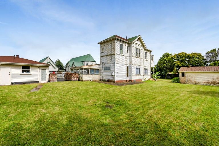 Photo of property in 3 Carrington Street, Inglewood, 4330