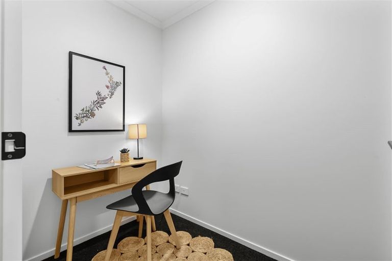 Photo of property in 21 Clonbunny Close, Rolleston, 7614