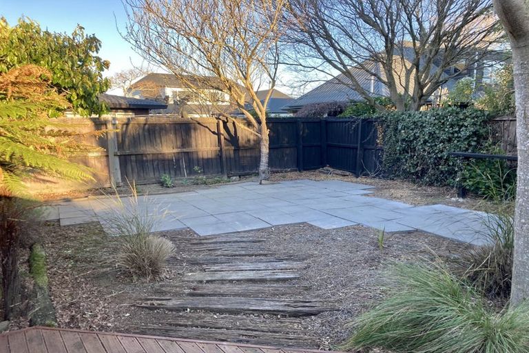 Photo of property in 1/38 Westgrove Avenue, Avonhead, Christchurch, 8042