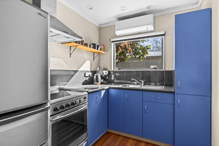 Photo of property in 52 Clarence Cox Crescent, Pirimai, Napier, 4112