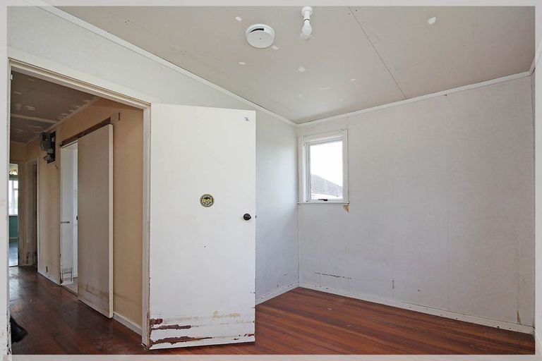 Photo of property in 62 Cook Street, Foxton, 4814