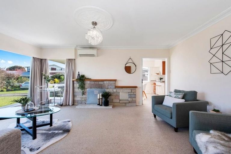 Photo of property in 42 Claremont Avenue, Chartwell, Hamilton, 3210