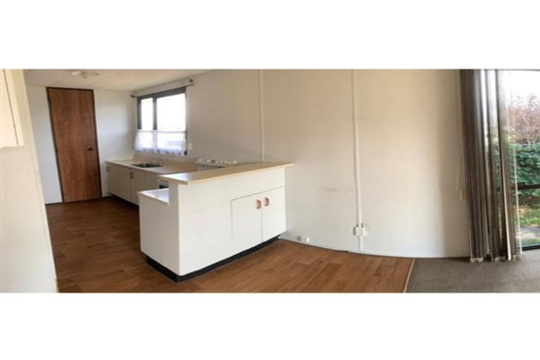 Photo of property in 2/2 Jack Farrell Place, Papakura, 2110