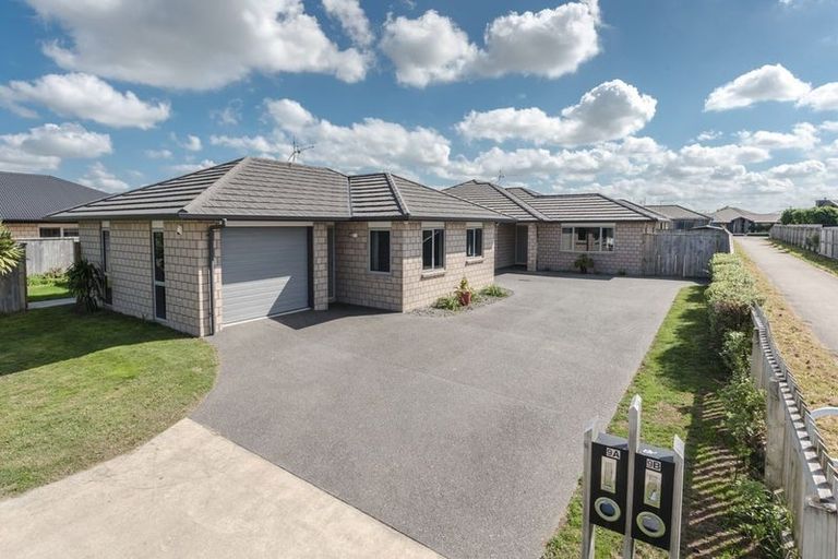 Photo of property in 9 Foxbury Court, Rototuna North, Hamilton, 3210