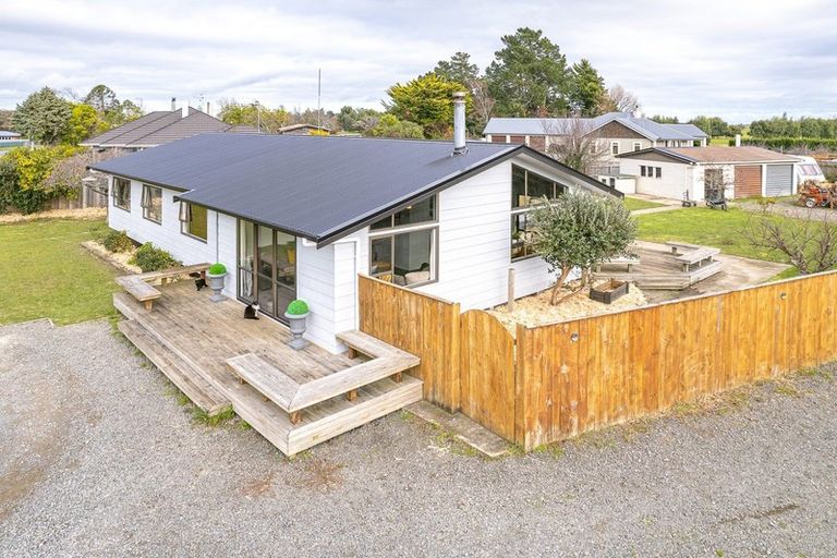 Photo of property in 20 Pukepapa Road, Marton, 4710