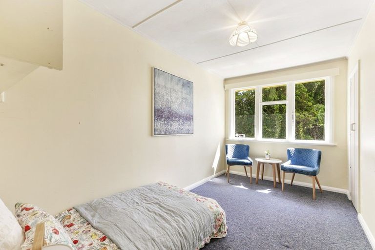 Photo of property in 92 Mornington Road, Brooklyn, Wellington, 6021