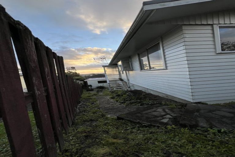 Photo of property in 9 William Souter Street, Forrest Hill, Auckland, 0620