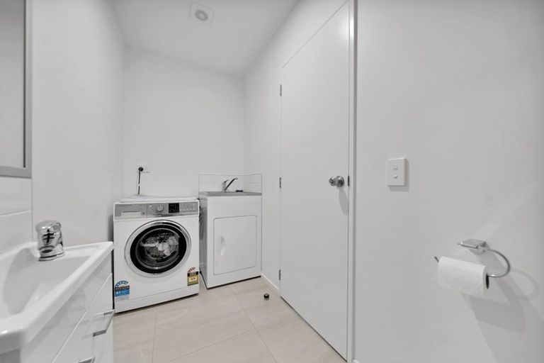 Photo of property in 4 Treestump Road, Takanini, 2112