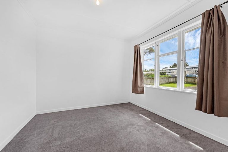 Photo of property in 13 Buckland Road, Tuakau, 2121