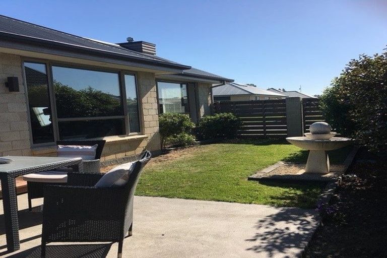 Photo of property in 8 Moa Street, Pegasus, 7612