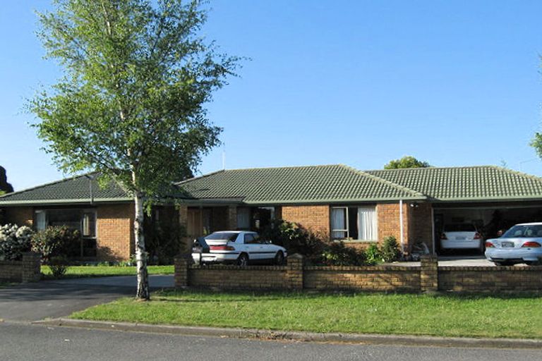 Photo of property in 23 Mcdougal Place, Kaiapoi, 7630