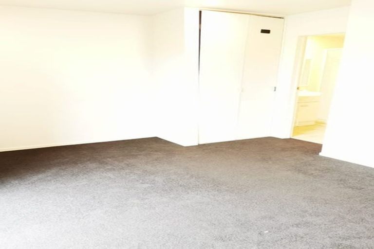 Photo of property in 1g/10 Crown Lynn Place, New Lynn, Auckland, 0600