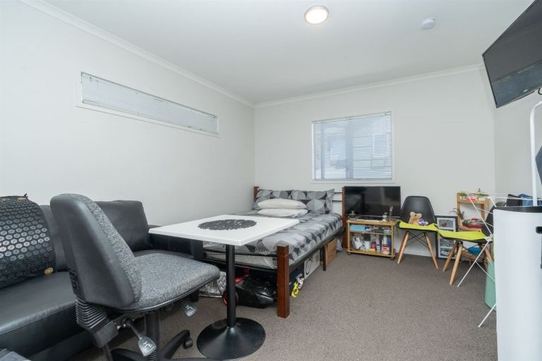 Photo of property in 30u2 Hunter Street, Hamilton Lake, Hamilton, 3204