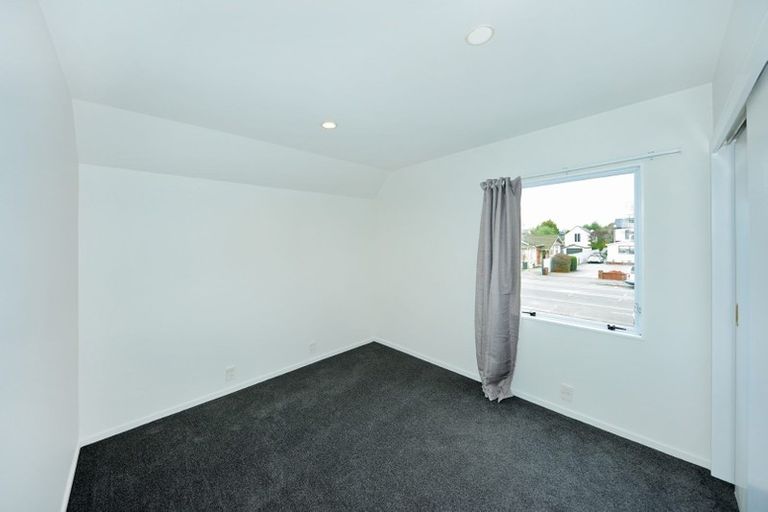 Photo of property in 4/241 Kilmore Street, Christchurch Central, Christchurch, 8011