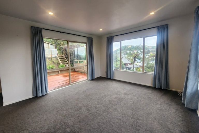 Photo of property in 20 Kimberley Way, Khandallah, Wellington, 6035
