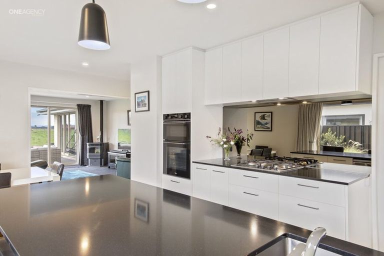 Photo of property in 23 Ranginui Drive, Kaiapoi, 7630