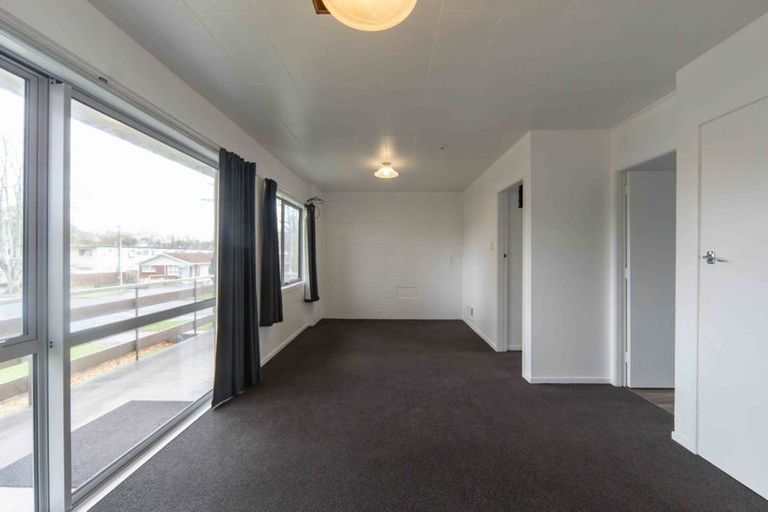 Photo of property in 2/16 Thames Street, Claudelands, Hamilton, 3214