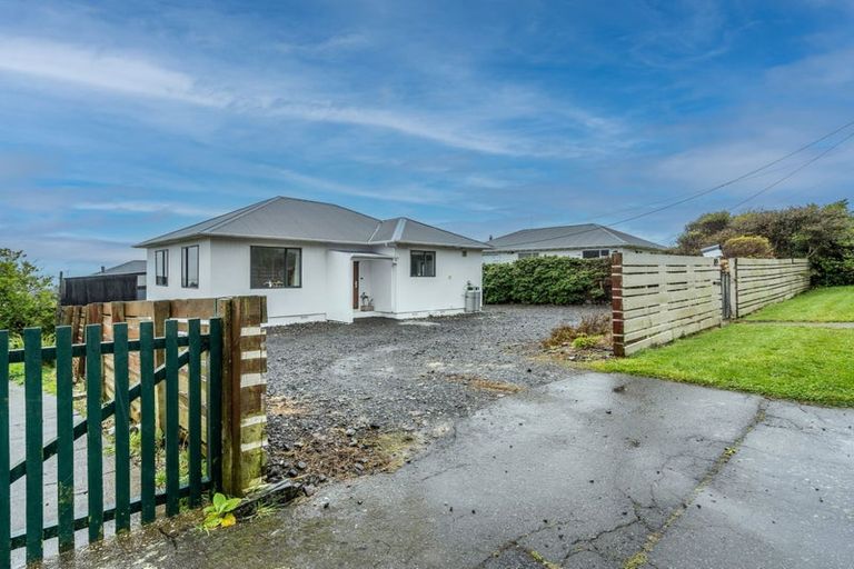 Photo of property in 33 Pearce Street, Bluff, 9814