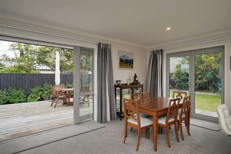 Photo of property in 2/27 Ngaio Street, Saint Martins, Christchurch, 8022
