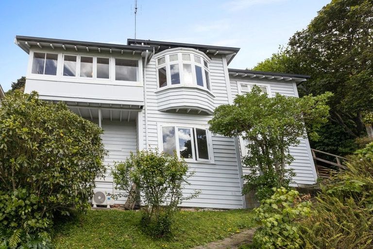 Photo of property in 124 Te Anau Road, Hataitai, Wellington, 6021