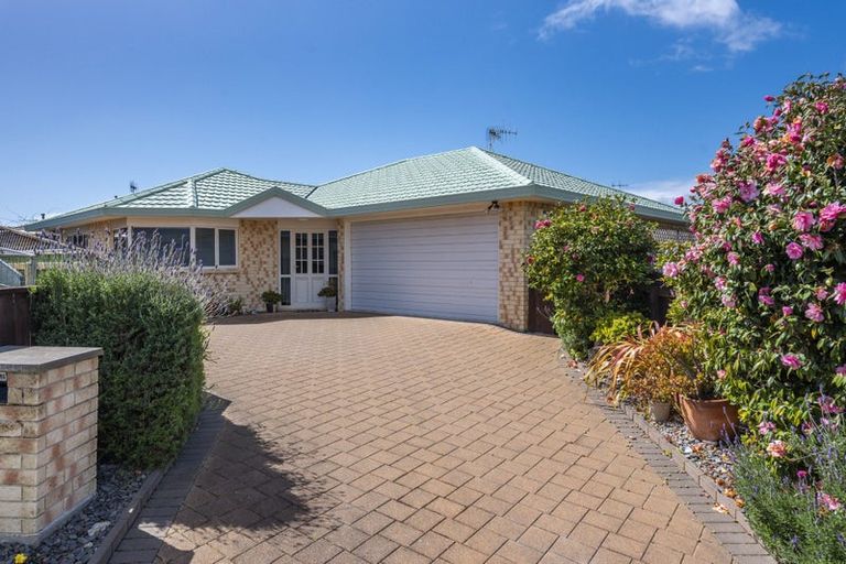 Photo of property in 181 Langdale Avenue, Paraparaumu, 5032