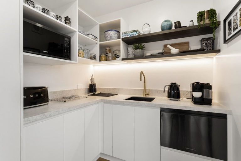 Photo of property in 29 Kahu Crescent, Whitianga, 3510