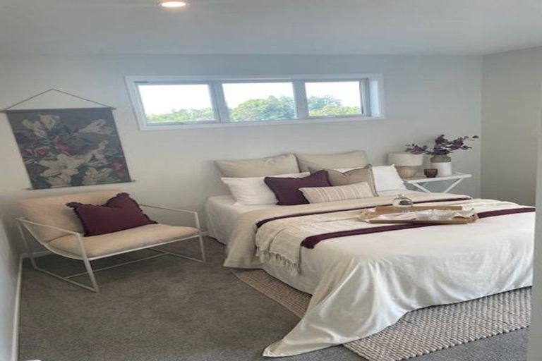Photo of property in 63 Lincoln Road, Carterton, 5713
