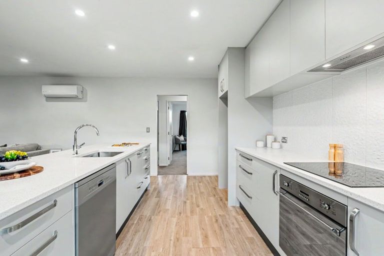Photo of property in 15 Bendrose Crescent, Wigram, Christchurch, 8025