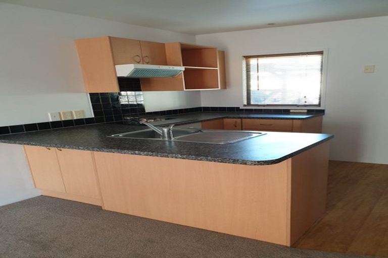 Photo of property in 73 Malaspina Place, Papatoetoe, Auckland, 2025