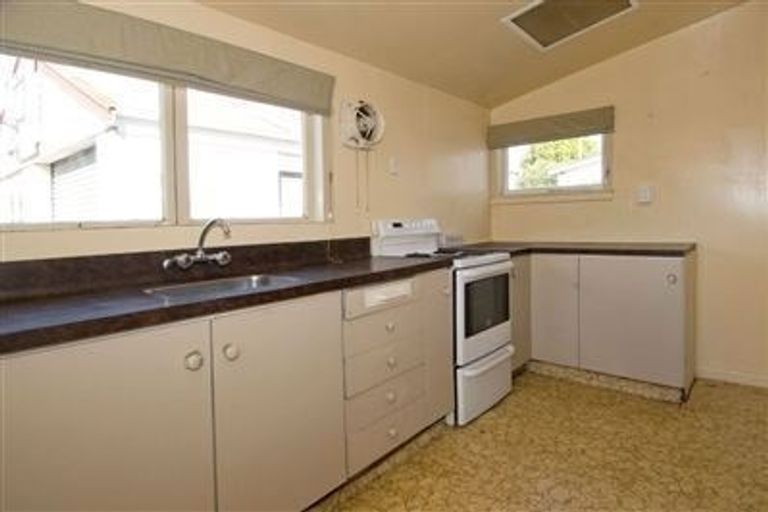 Photo of property in 94 Neville Street, Spreydon, Christchurch, 8024