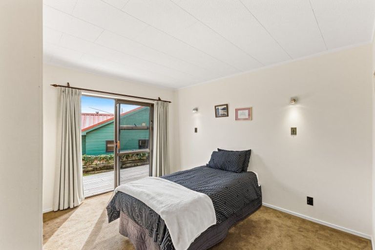Photo of property in 9 Falls View Road, Haruru, 0204