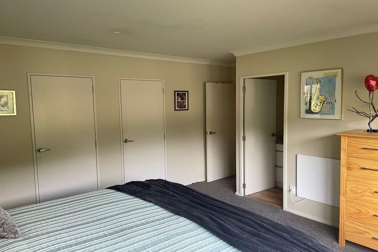 Photo of property in 31 Forest Road, Pinehaven, Upper Hutt, 5019