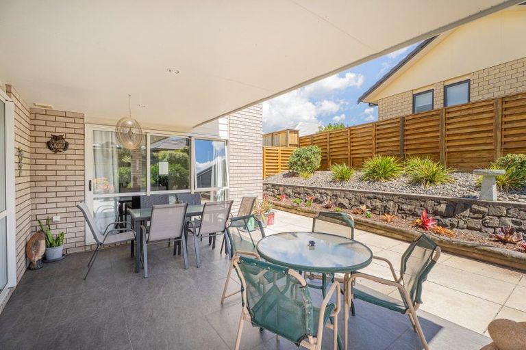Photo of property in 16 Leeward Drive, Whitianga, 3510