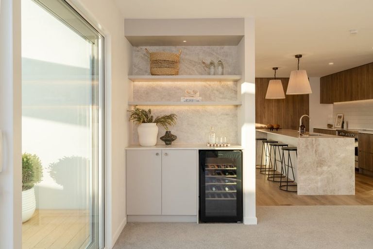Photo of property in 76 Wai-iti Terrace, Bryndwr, Christchurch, 8052