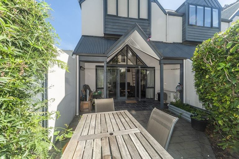 Photo of property in 14u9 Harriett Street, Thorndon, Wellington, 6011