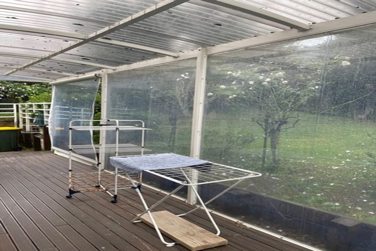 Photo of property in 1/25 Regency Place, Sunnynook, Auckland, 0632