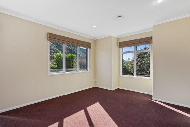 Photo of property in 3a Rohe Drive, Waikawa, Picton, 7220