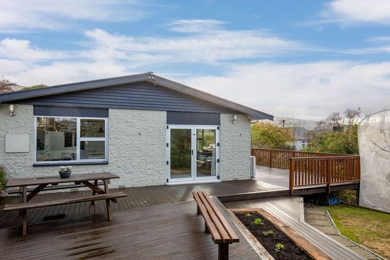 Photo of property in 18 Branxholm Street, Roxburgh, 9500