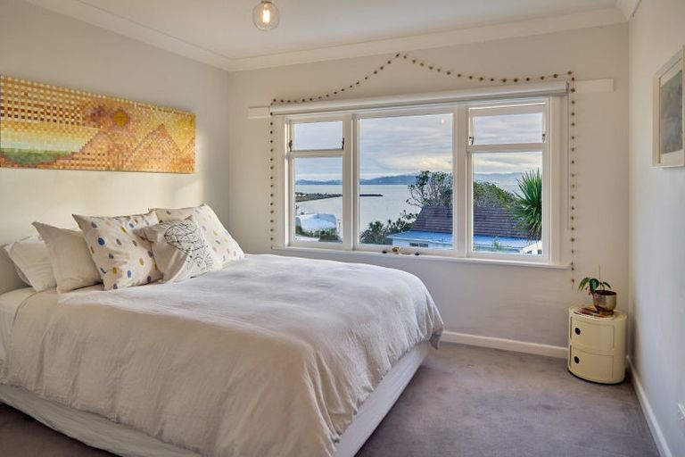 Photo of property in 12 Cheviot Road, Lowry Bay, Lower Hutt, 5013