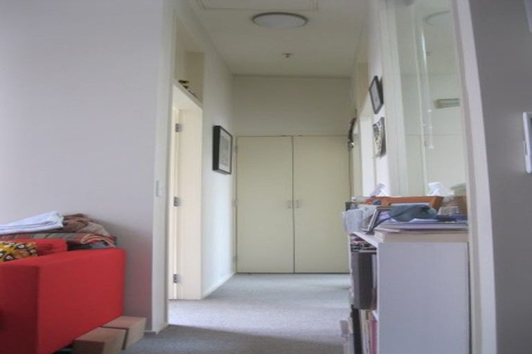 Photo of property in 7 Hanson Street, Mount Cook, Wellington, 6021